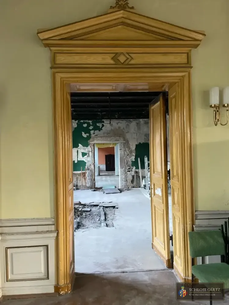 Widok przez salony