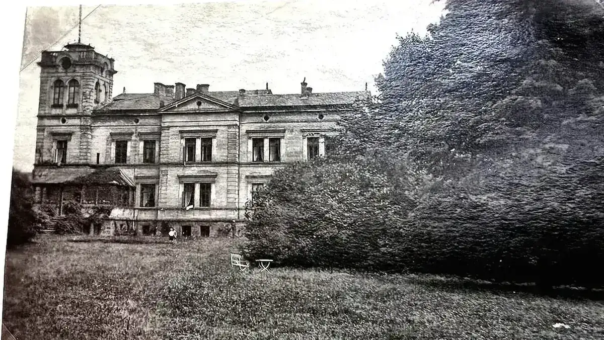 Schloss Gültz Hauptansicht