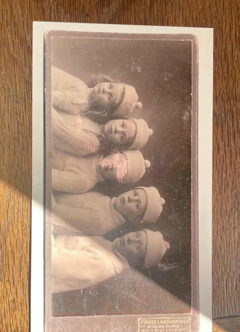 Kinder der Familie von Maltzahn – Fotografie Franz Langhammer, Magdeburg, um 1900