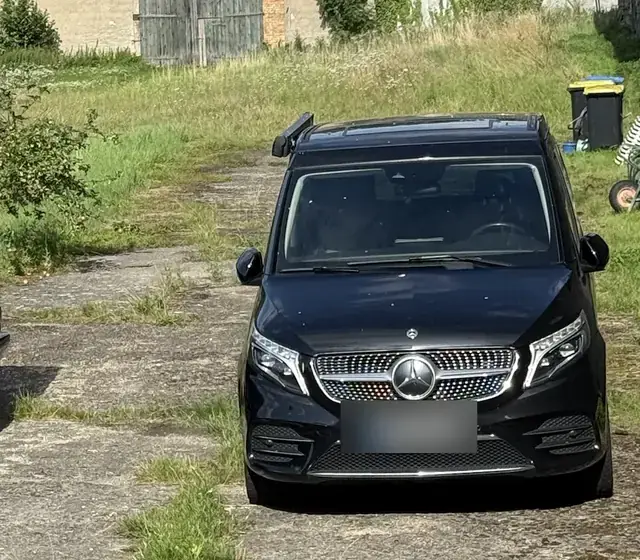 Mercedes-Benz V-Class Marco Polo
